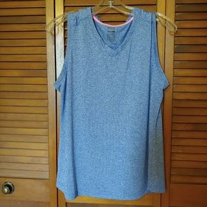 Danskin dri°more workout top
